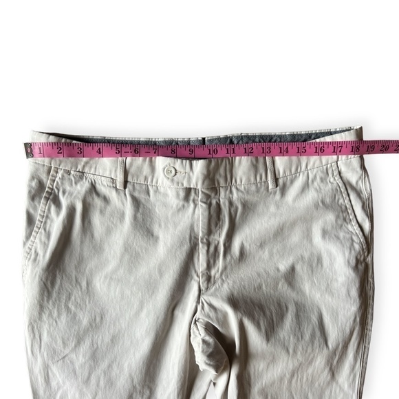 Neiman Marcus Men’s Light Beige Khaki Chino Pants, Size 38 Tall - Picture 10 of 11